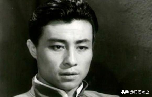 王心刚曾经照顾病妻五年不离不弃,王心刚和妻子恩爱不离不弃60年