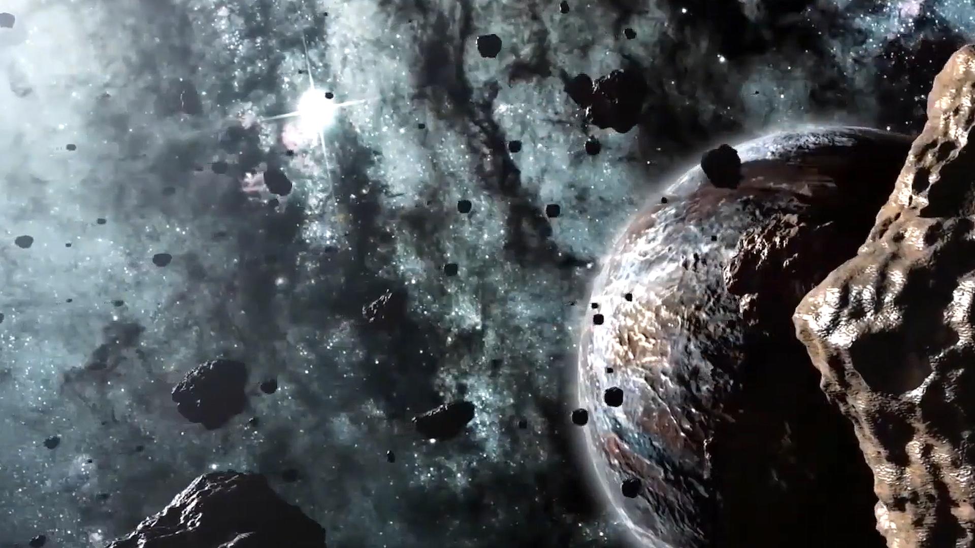 多地惊现“天降火球”奇观,安徽几十年前空中出现不明火球