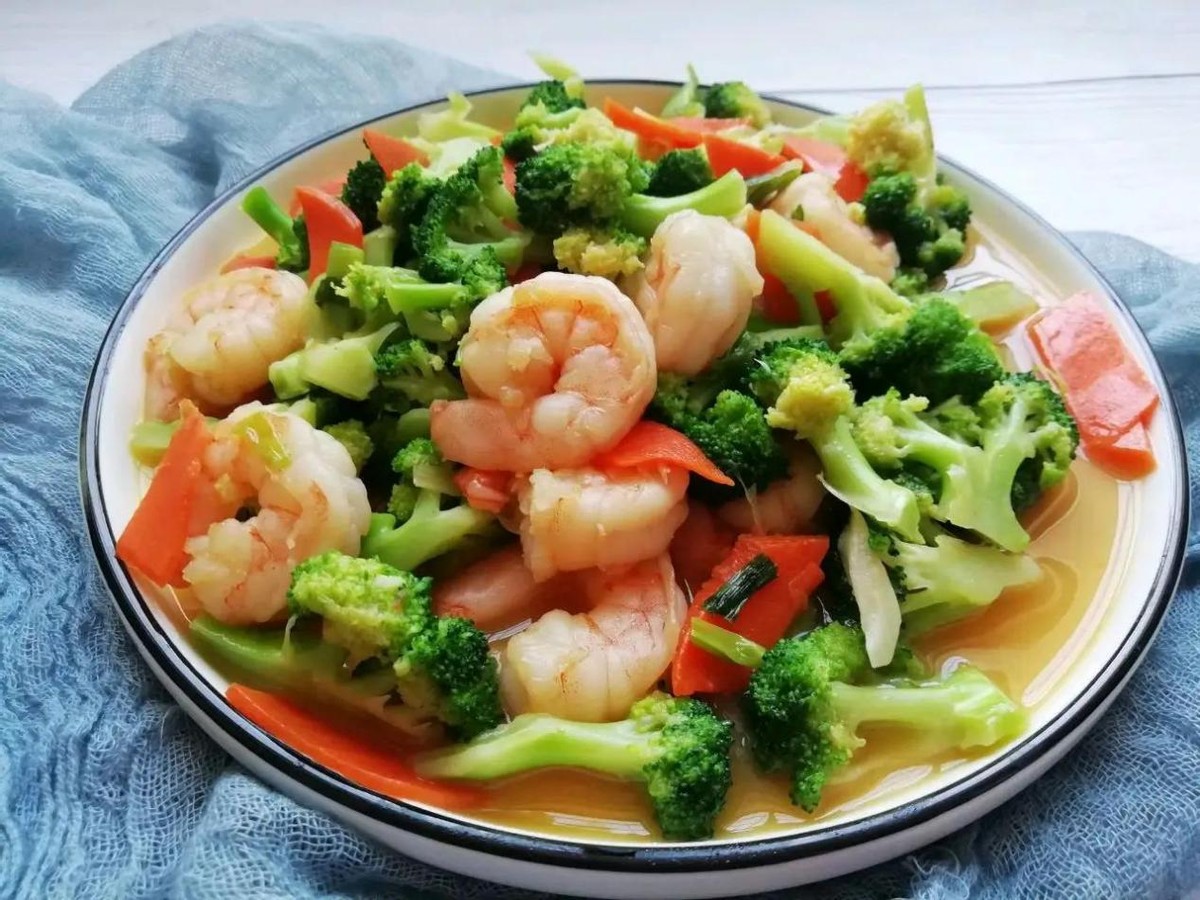 立秋后适合孩子喝的汤长高,秋天长高季吃什么菜让孩子猛长个