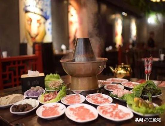 韵味中华——热气腾腾的老北京涮羊肉