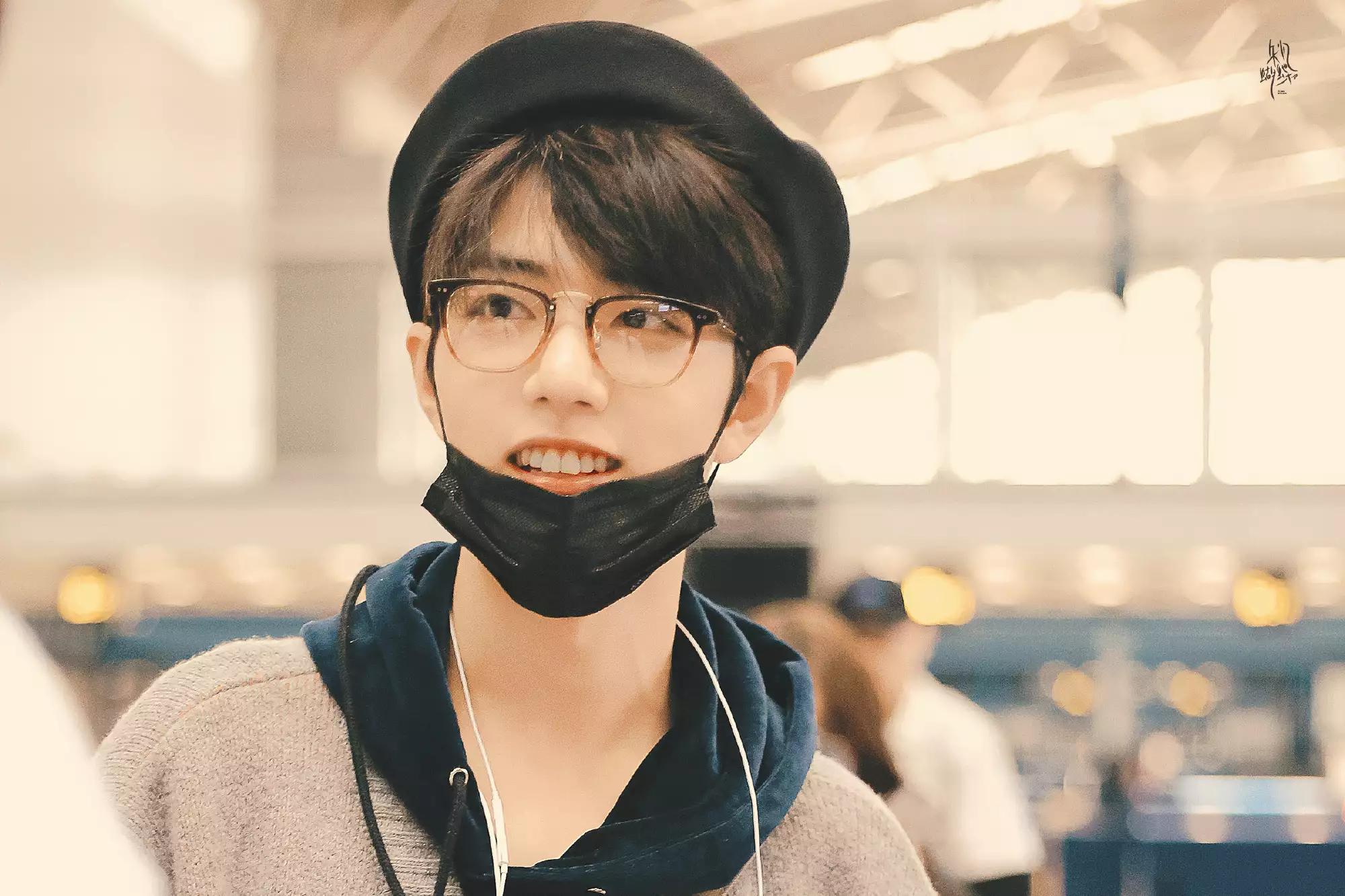 reaction肖战舞台考古,肖战x玖少年团考古完整视频