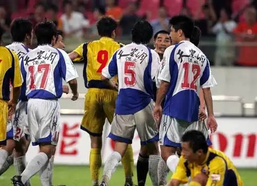 重庆足球队历程,重庆足球风雨历程