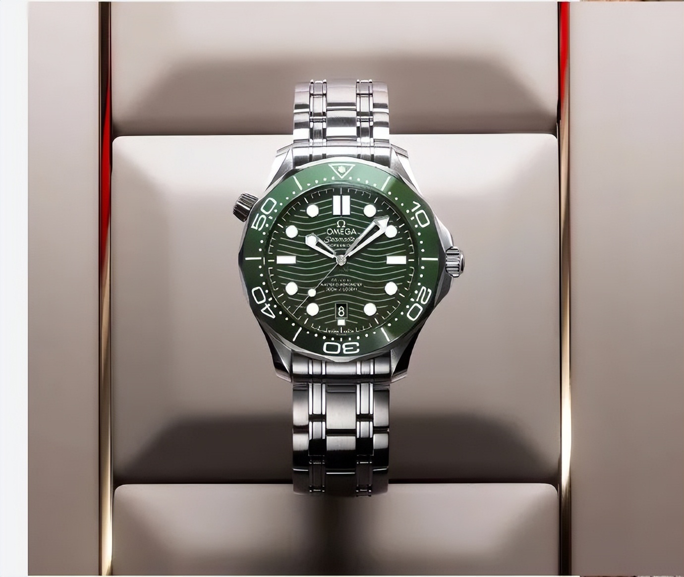 为什么绿表火了那么多年？夏天手上戴点绿，这28块表不容错过…