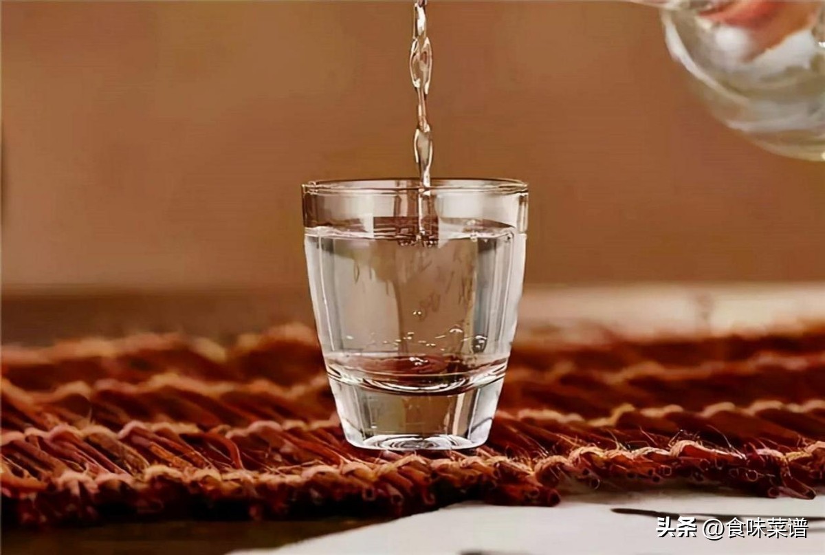 领导让你去买烟的暗语,领导叫买烟用意却是叫你离开