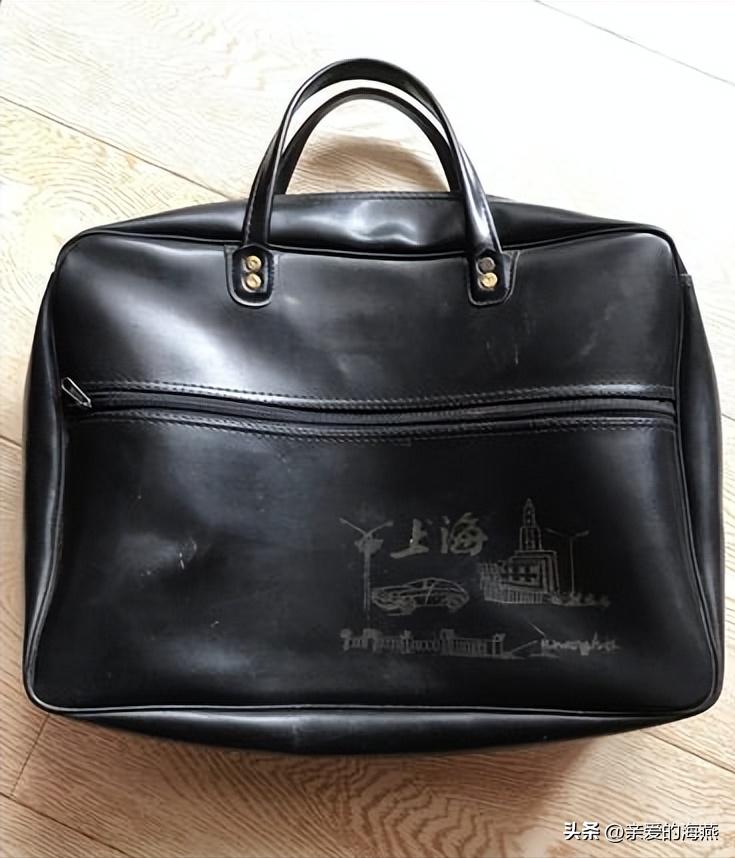 七八十年代供销社里的打酱油、雪花膏、搪瓷缸子，全是当年的味道