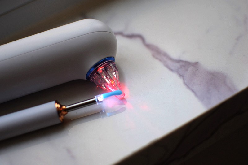 不要再忽视耳朵健康啦，善尼体干耳器给你和家人全面呵护