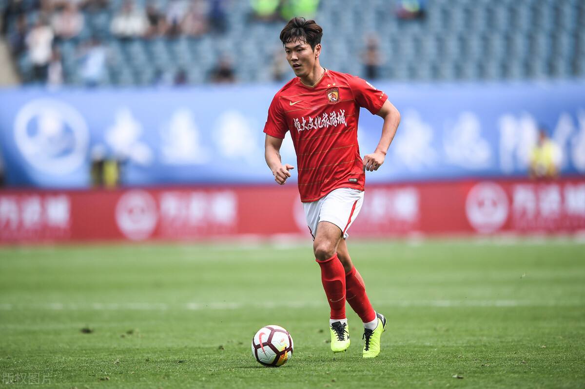 从归化政策看国足失利,韩国媒体评价国足归化