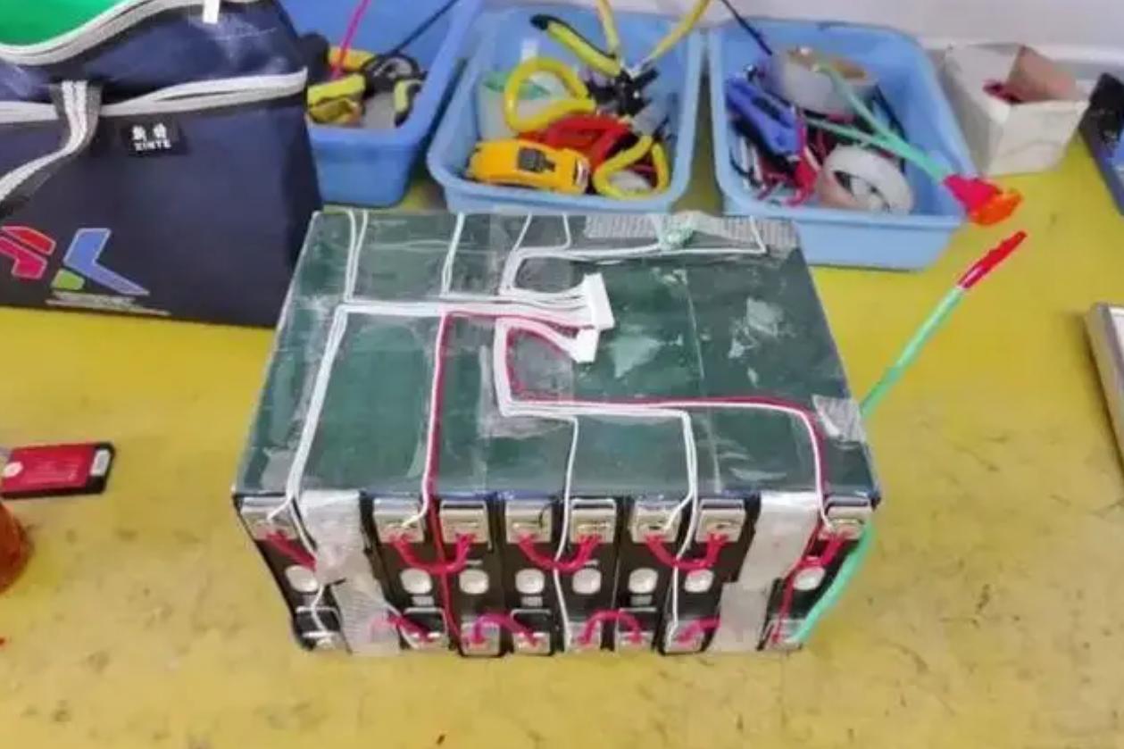 损坏电动车电池有什么补救方法,电动车电池不是用坏的而是充坏的