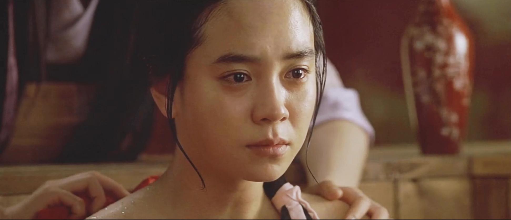 15年前，她因大尺度出演被骂惨，而电影却打破成人片票房纪录