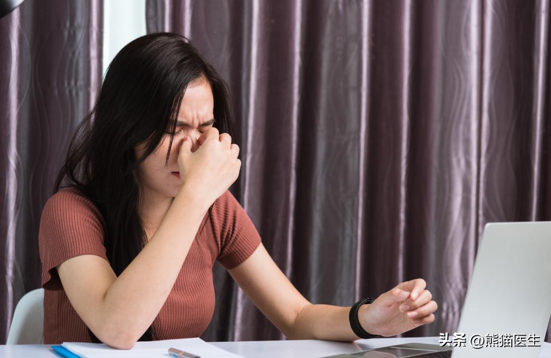 阳了一周之后眼睛模糊是后遗症吗,阳后出现眼部症状会怎样