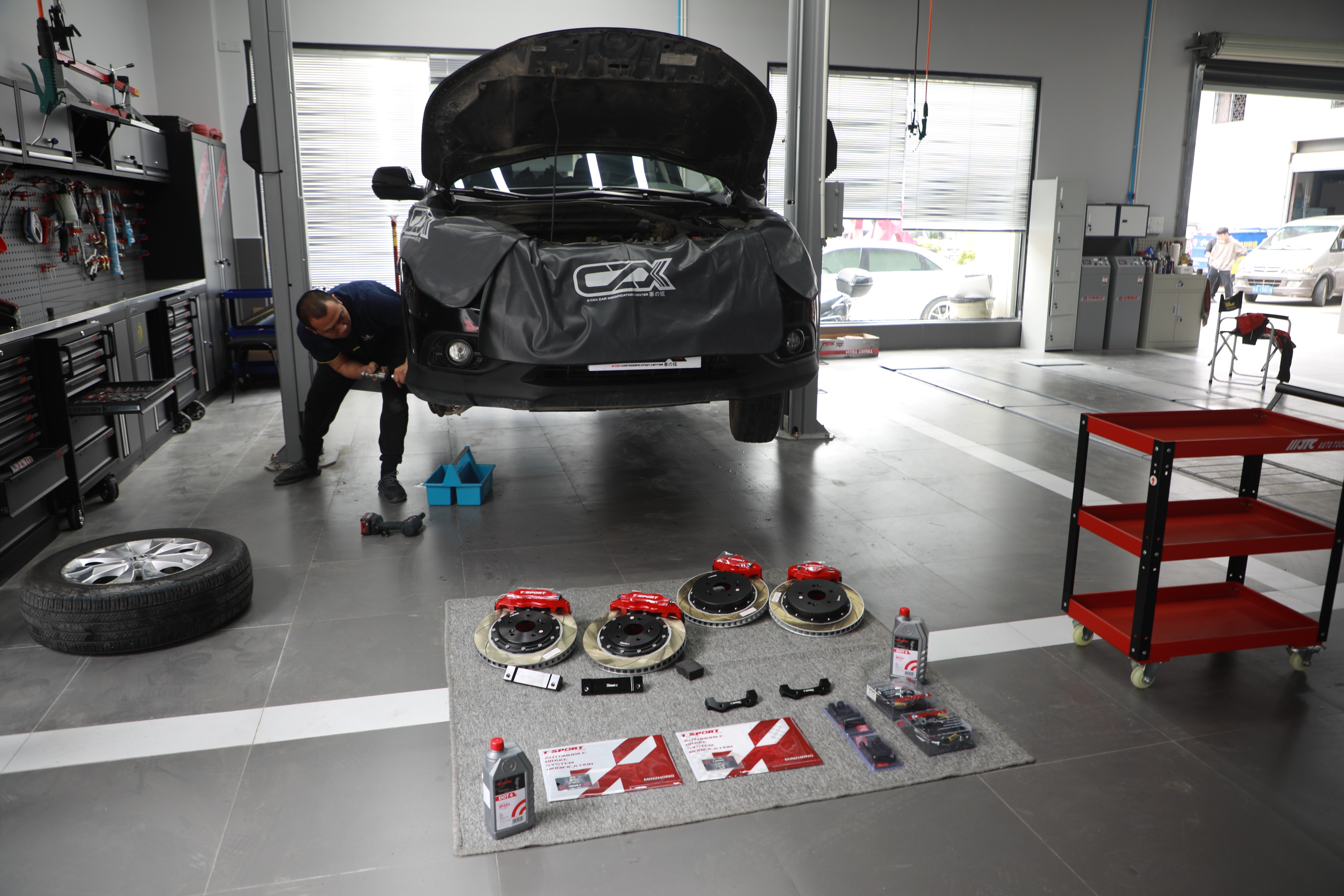 合资suv中为什么crv销量好,本田suv刹车低怎么办