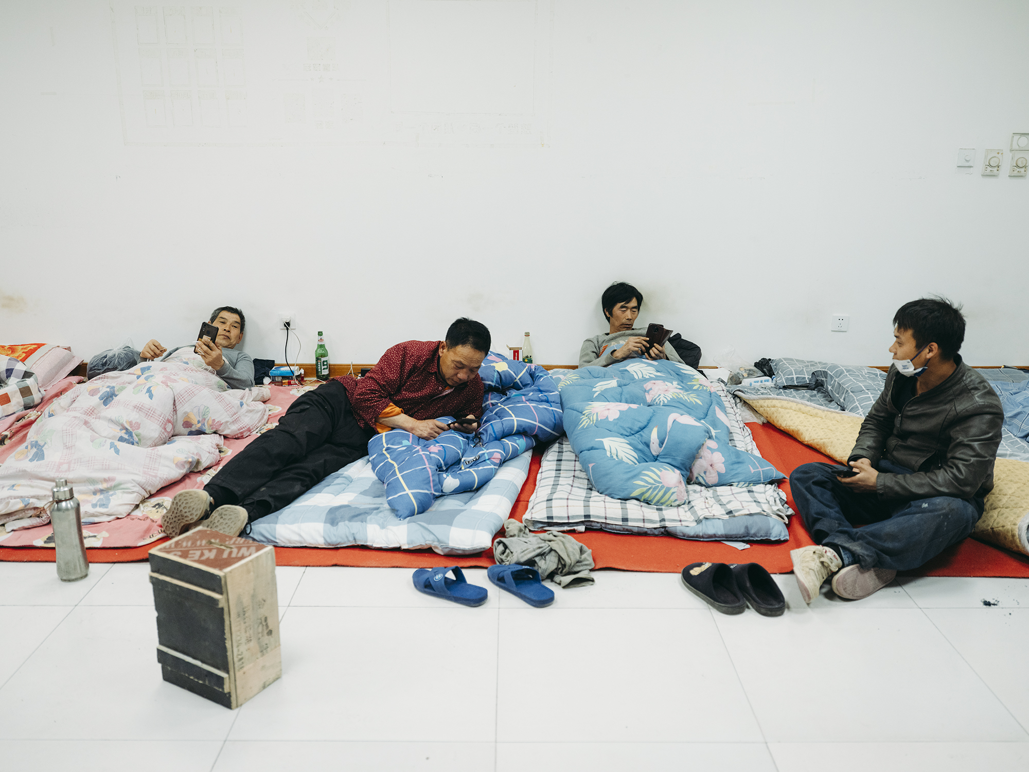 73岁老人8千工资花6千请保姆,80岁老头每月花19000元请保姆