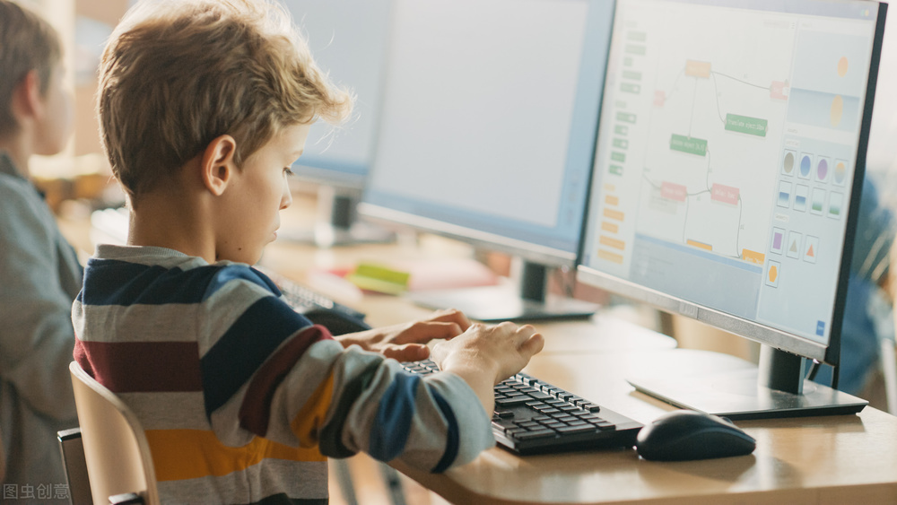 孩子沉迷游戏爸爸怎么教育,孩子沉迷游戏老爸怎么做