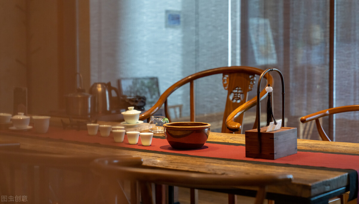 成都开个茶楼大概需要投资多少钱,开茶楼需要办什么证件