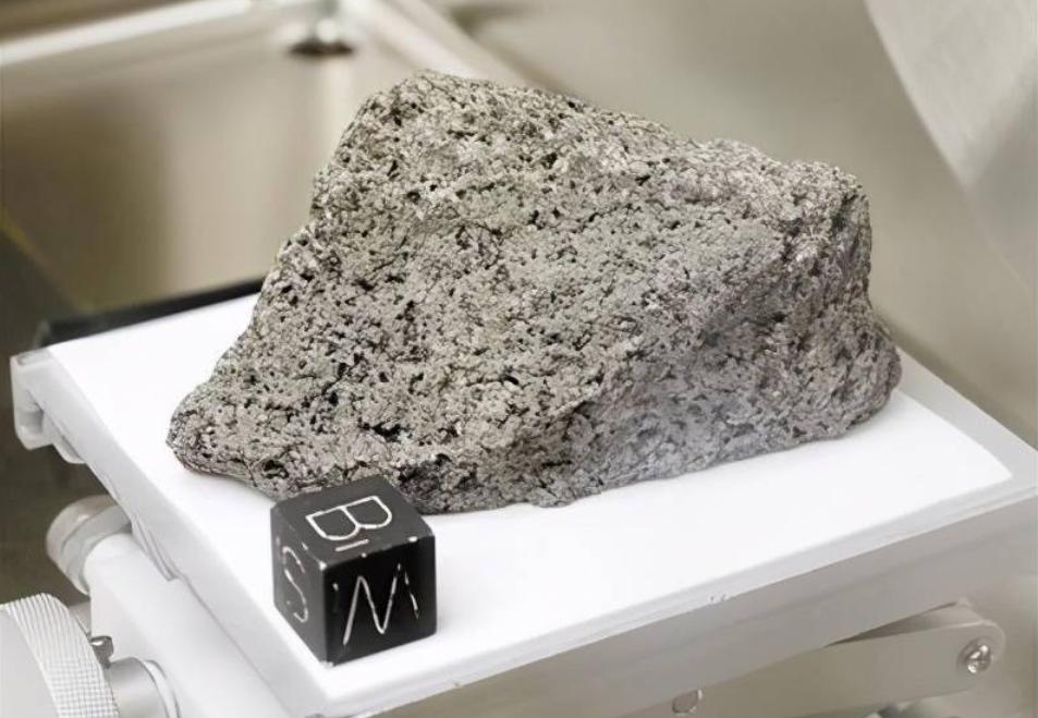 阿波罗登月各国航天局有承认吗,阿波罗登月是否真的有外星人