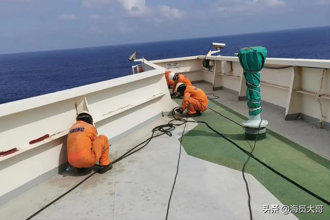 我，航海13年成功劝退4名船员上岸，3名公务员1名老板，没有遗憾