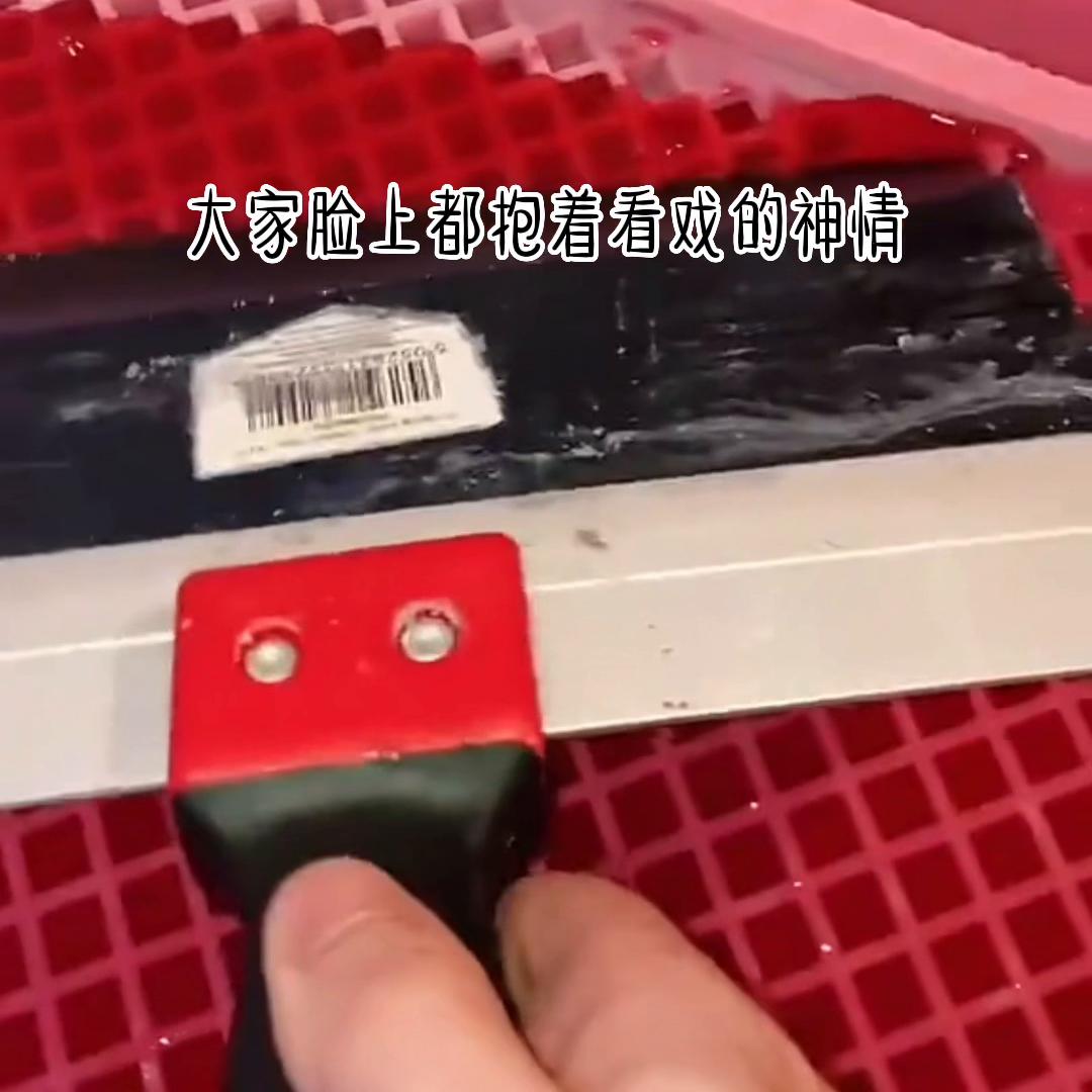 退圈后我靠算命爆红了,退圈后我暴富了小说