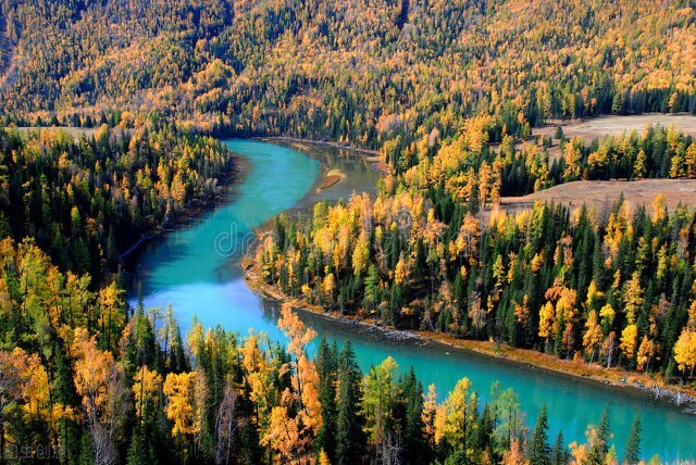 疆内旅游攻略必去景点大全,疆内五一旅游路线图