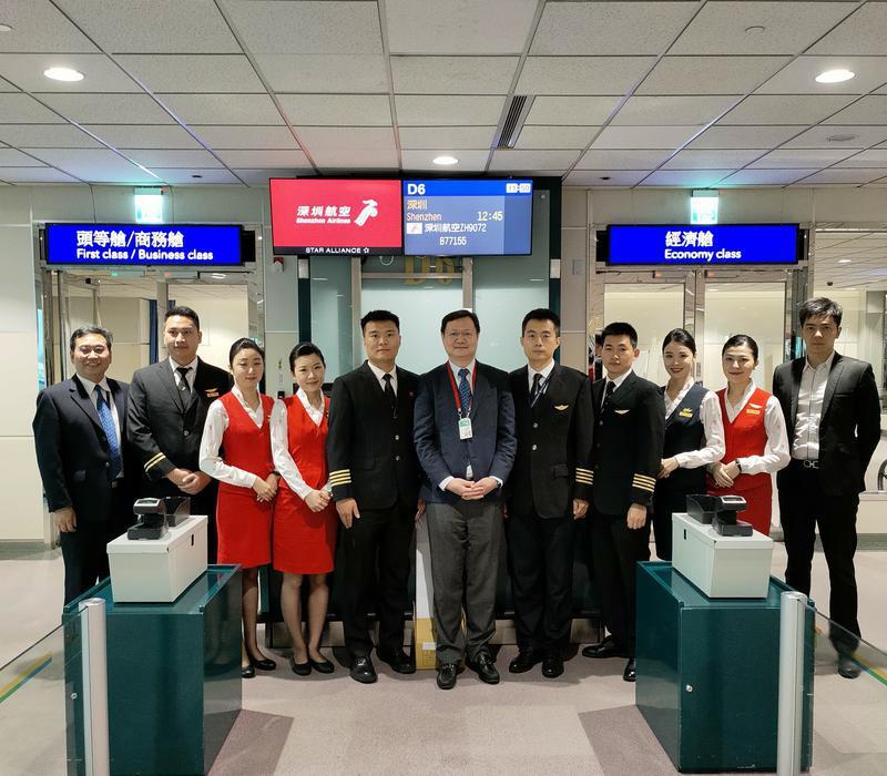 深台两地恢复直航！台胞笑容满满探亲忙