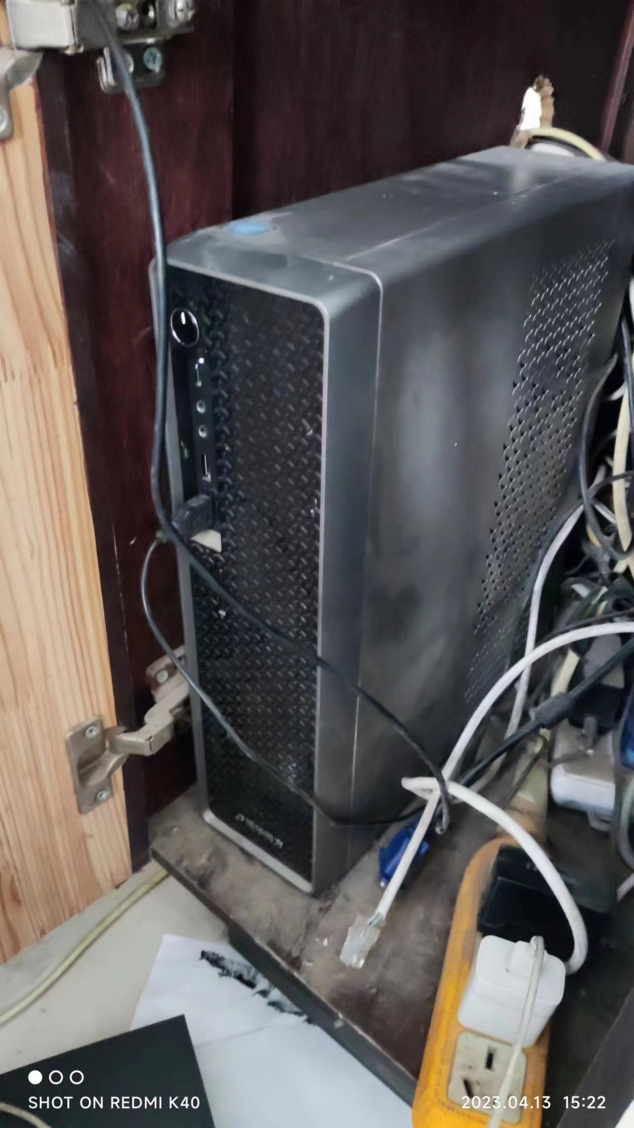 清华同方e500怎么加装硬盘,清华同方台式电脑加装固态硬盘