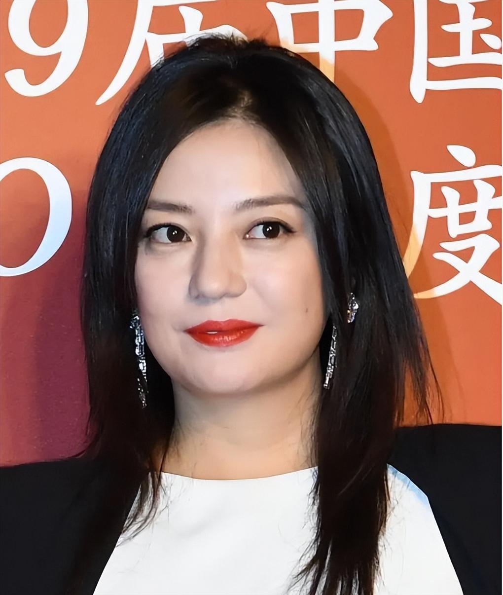 顶风作案！赵薇的恶行何止亲日辱华，如今原型毕露下场大快人心