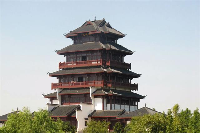 2006年王光美临终之际，子女问她还有何未了心愿，王光美：花明楼