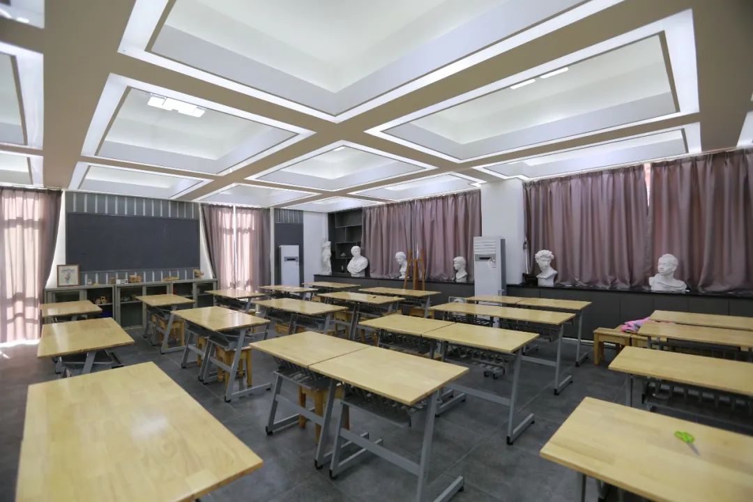 欢迎报读广州市电子商务技工学校,欢迎报读粤东技师学院