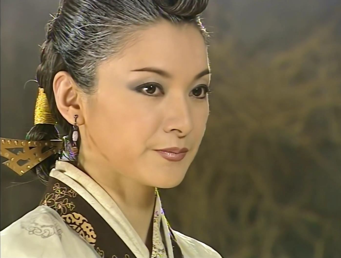 金花婆婆撕面具是哪一集,金花婆婆摘面具哪一版好看