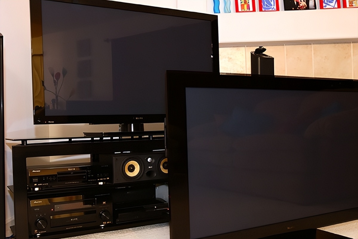 选电视根据客厅尺寸还是观看位置,如何根据客厅大小选择电视大小