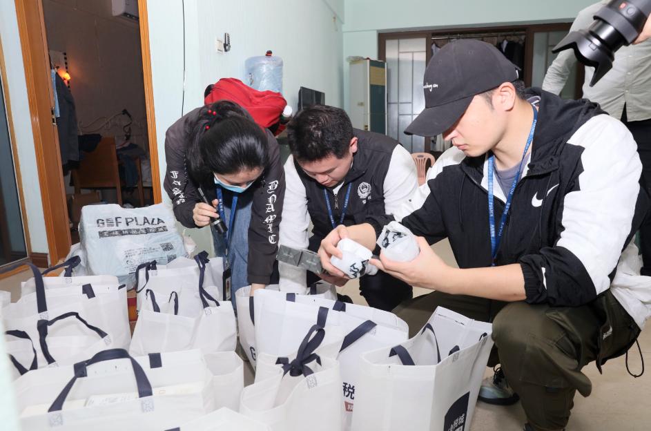 海南警方打掉2个走私团伙,海南抓获走私团伙