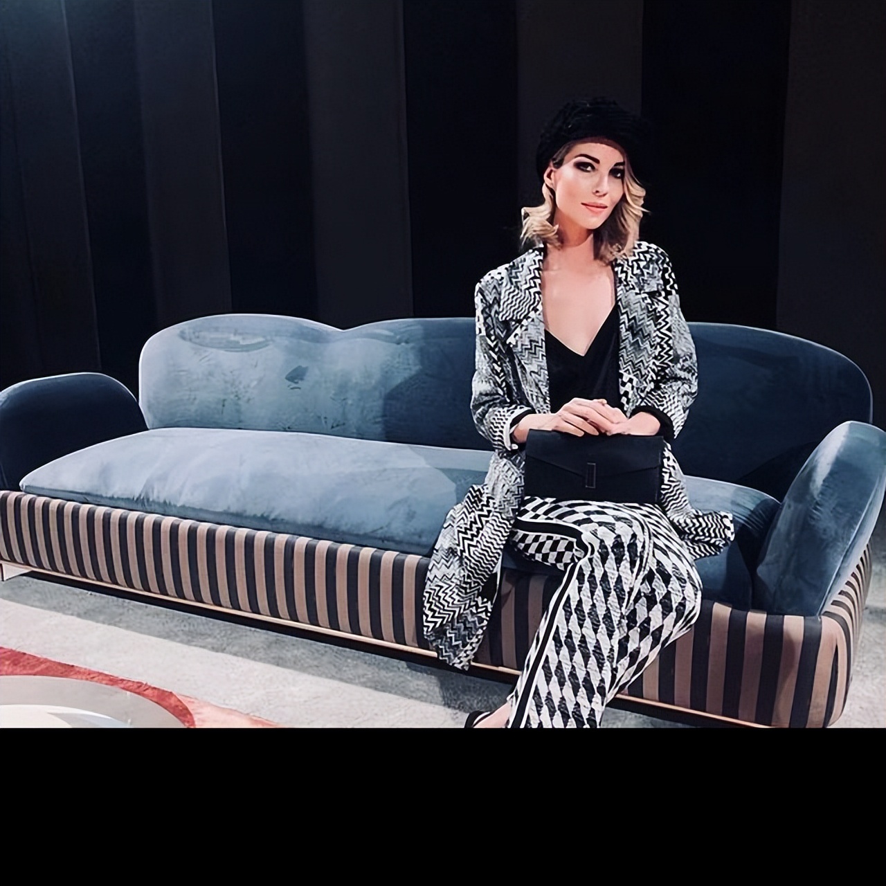 意大利的那些女网红，看看是不是比你知道的女星也不差？