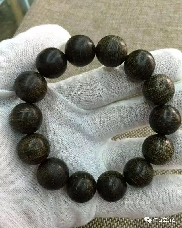 正宗沉香手串的价格多少,越南沉香手串价格表大全
