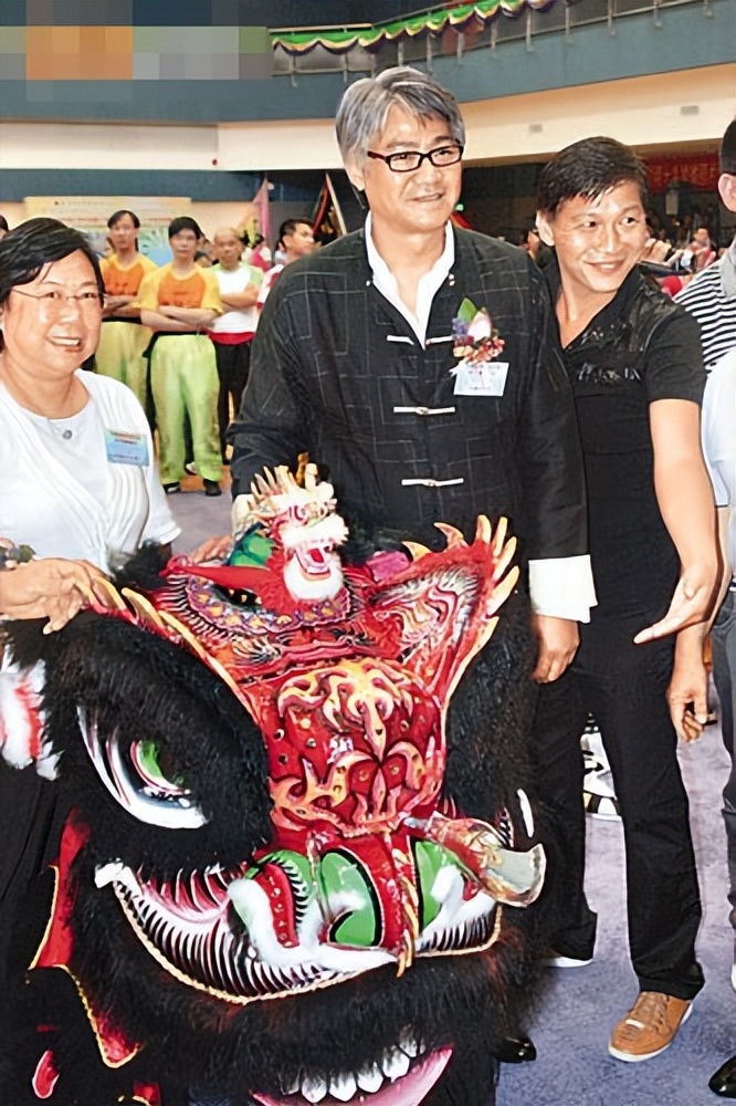 他高大威*男猛**人味足，演江湖人士逼真，人生经历丰富，低调亦多姿