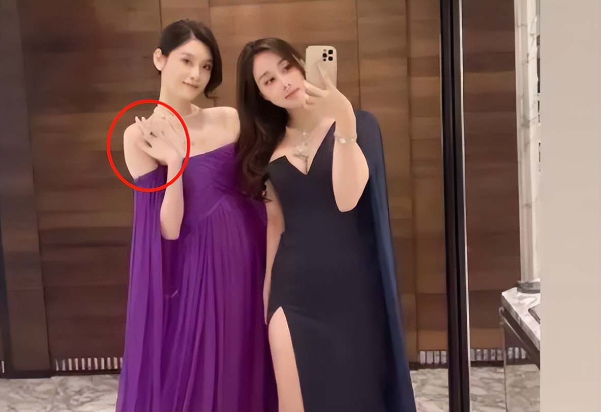 赌王戴奢华翡翠 (赌王三太的珠宝首饰翡翠)