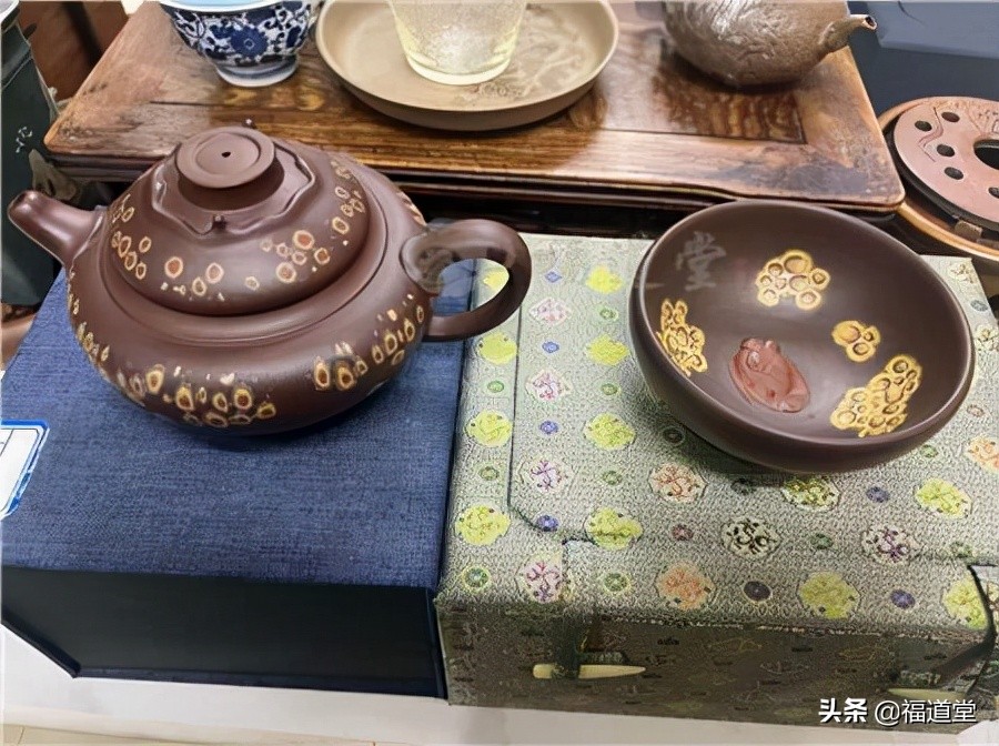 邹跃君茶壶,紫砂艺人邹跃君简介