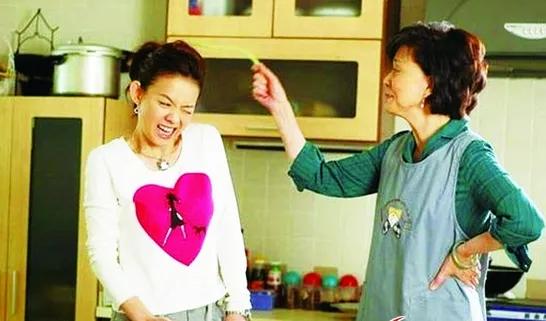 婆婆和我吵架我该不该告诉老公,婚后婆婆和我关系不好怎么办