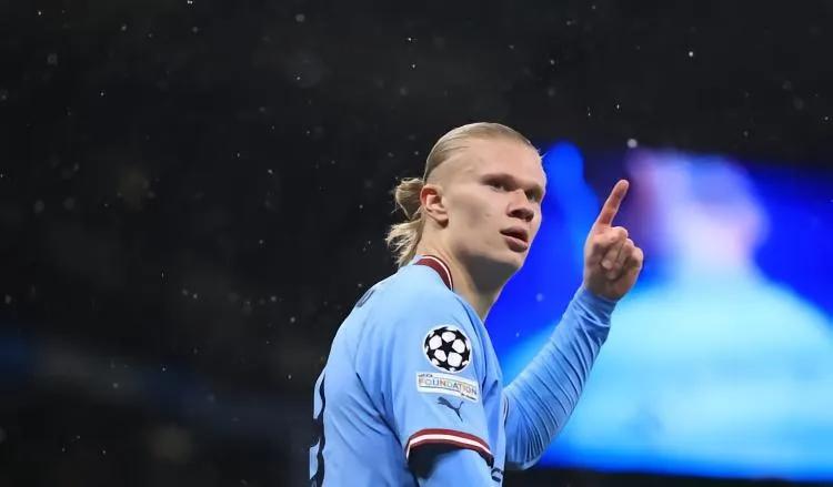 2020足球五大联赛最强阵容,英超最佳阵容2024赛季