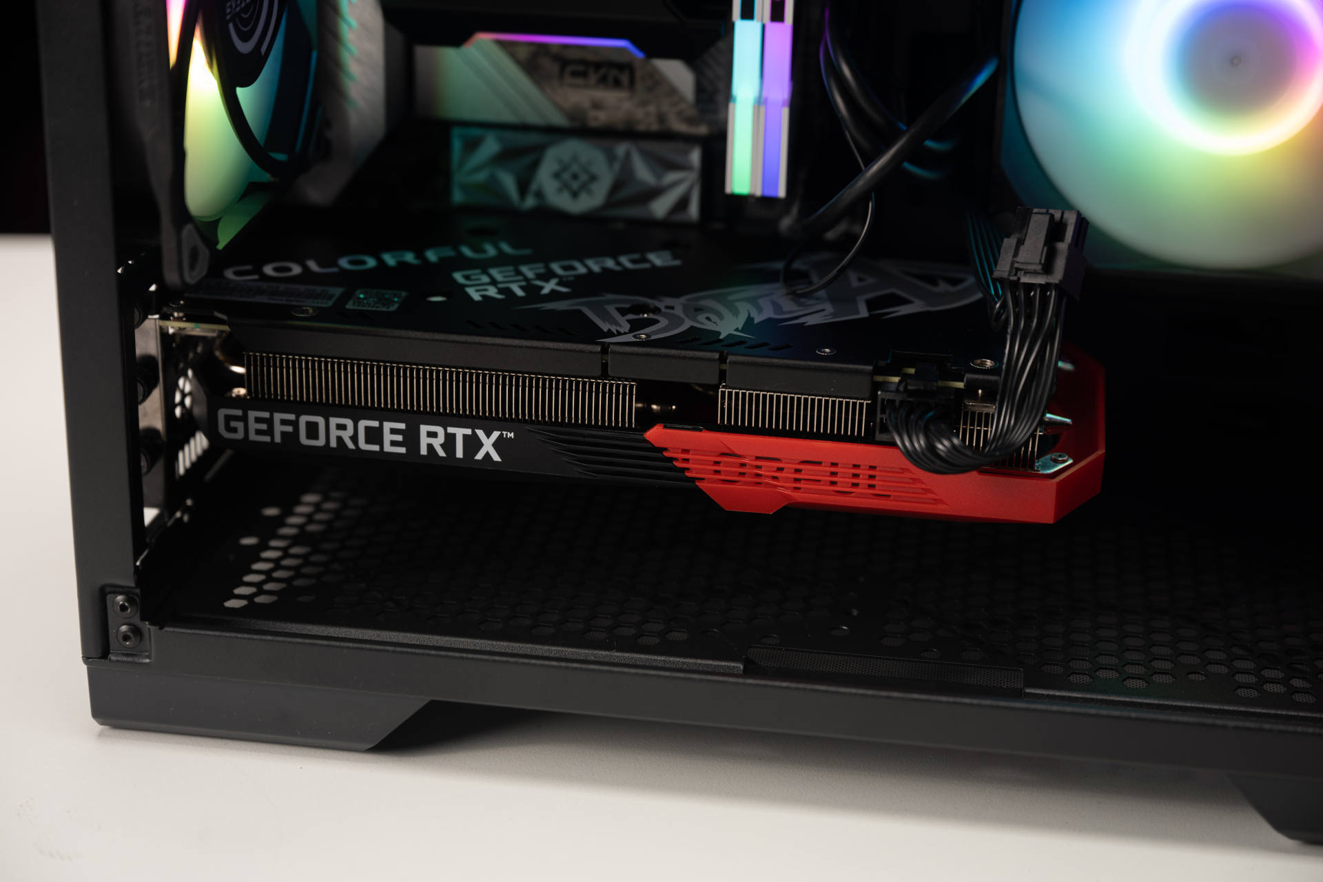 想玩光追，还要便宜还要ITX？浅谈一下如何选择硬件