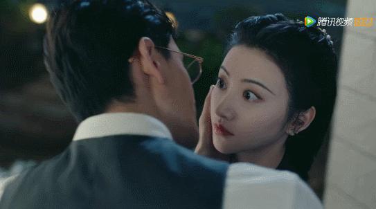 鑵归粦濮愬閬囦笂鑵归粦鐢蜂富,鑵归粦濮愬