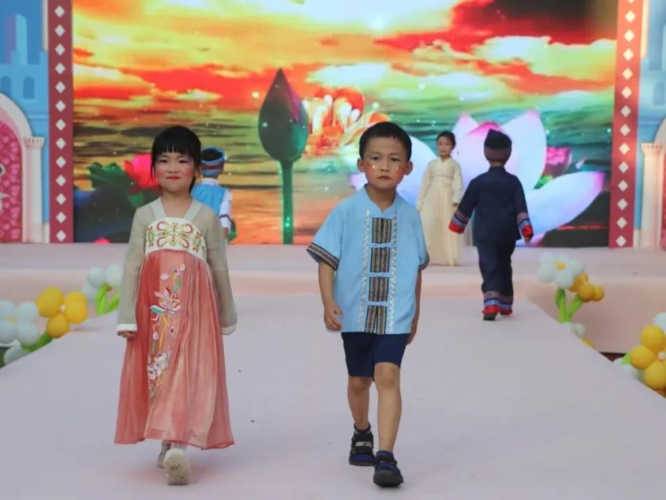 益悦童心幼儿园庆六一精彩表演,清东幼儿园庆六一游园活动