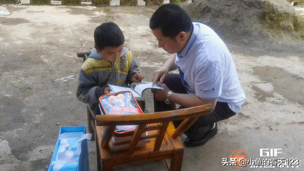 富德生命人寿2022“小海豚计划”爱心足迹｜童心相连情满六一