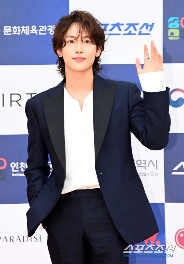 南韩第一任总统,南韩第一omega金在中