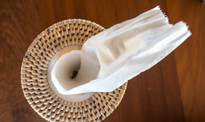 为什么女人小便后,要用纸擦一下呢?医生:很有必要