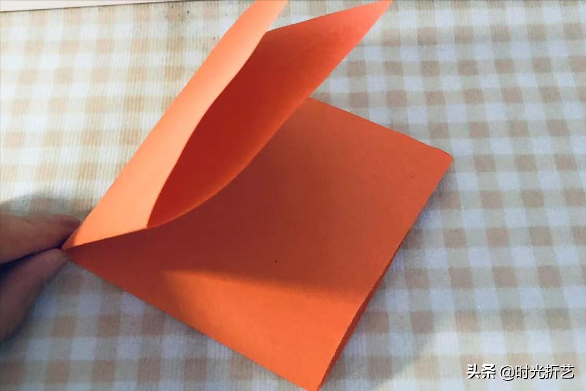 图解折纸教程,苍蝇纸盒的折纸方法