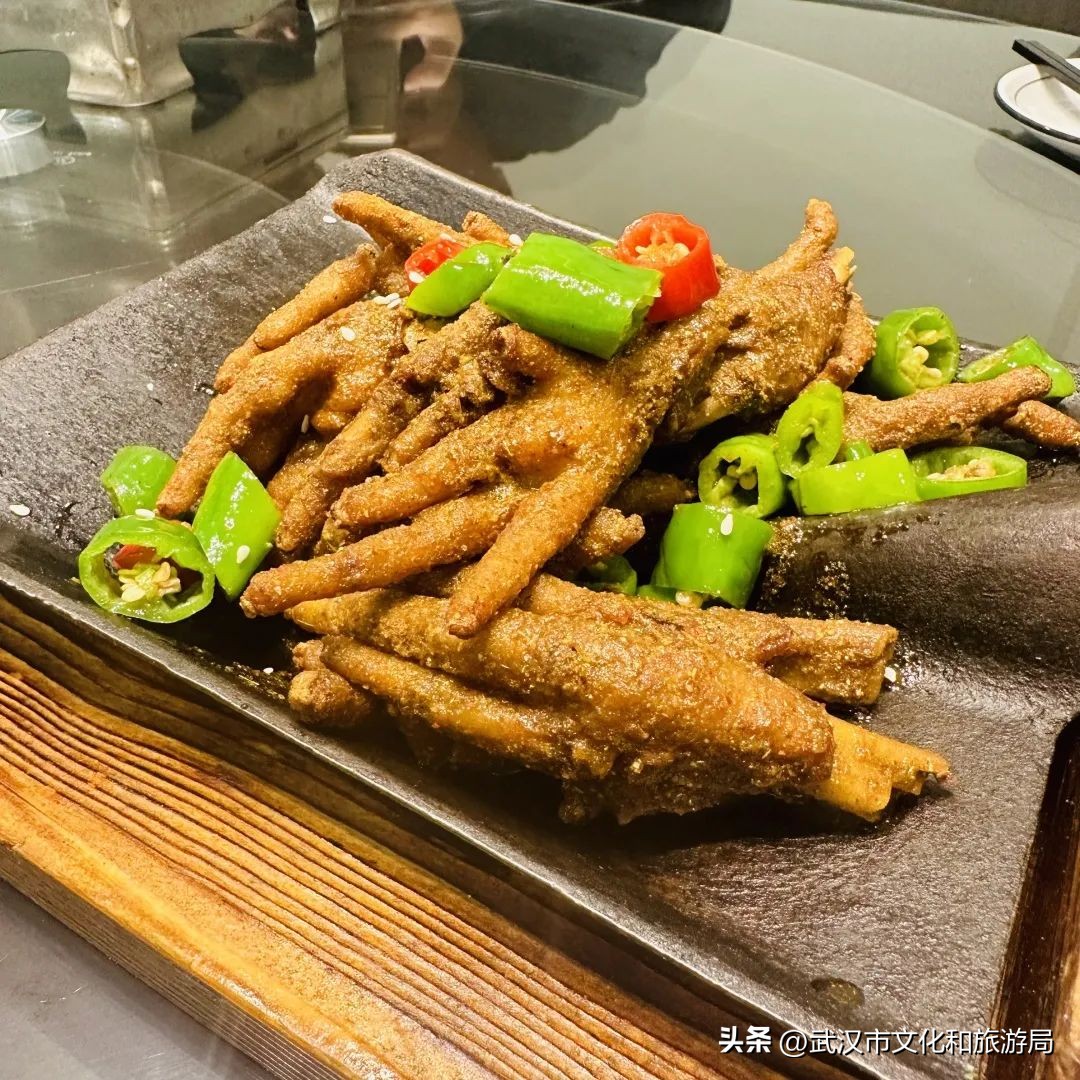 带上128g的胃跟我走,带着128g的胃来喝心心念念的奶茶