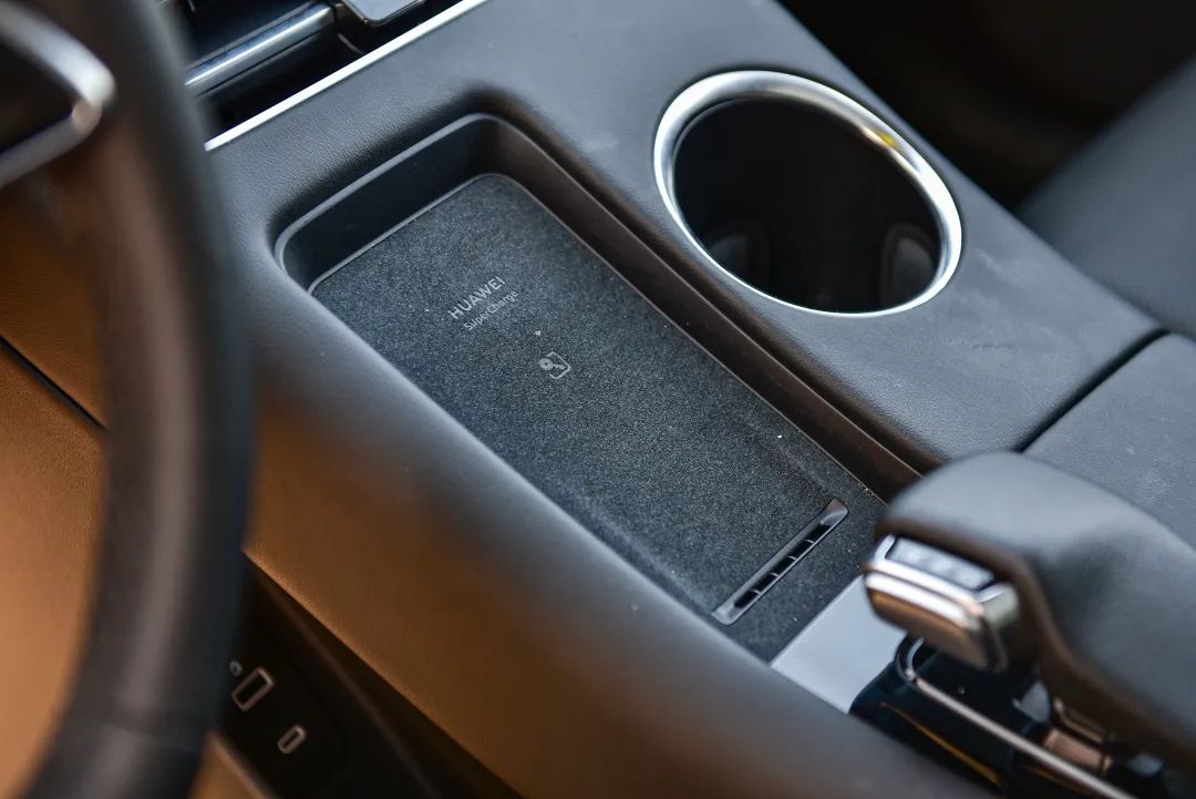 问界m5和汉兰达驾乘感受,问界m5m7油耗