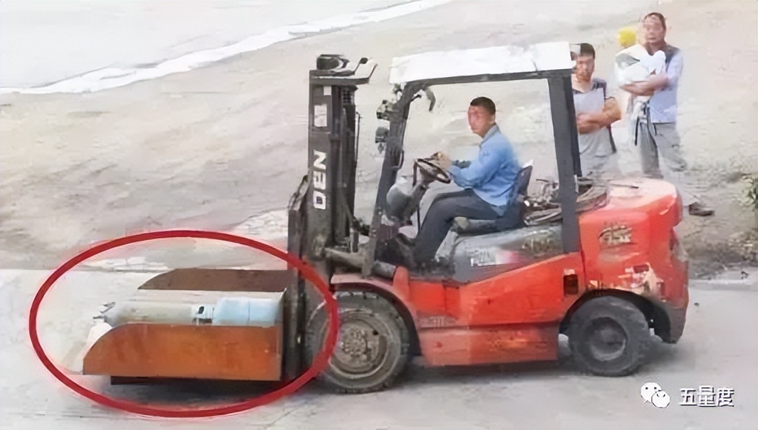 气瓶无防倾倒装置,气瓶无防倒措施根据哪条规定处罚