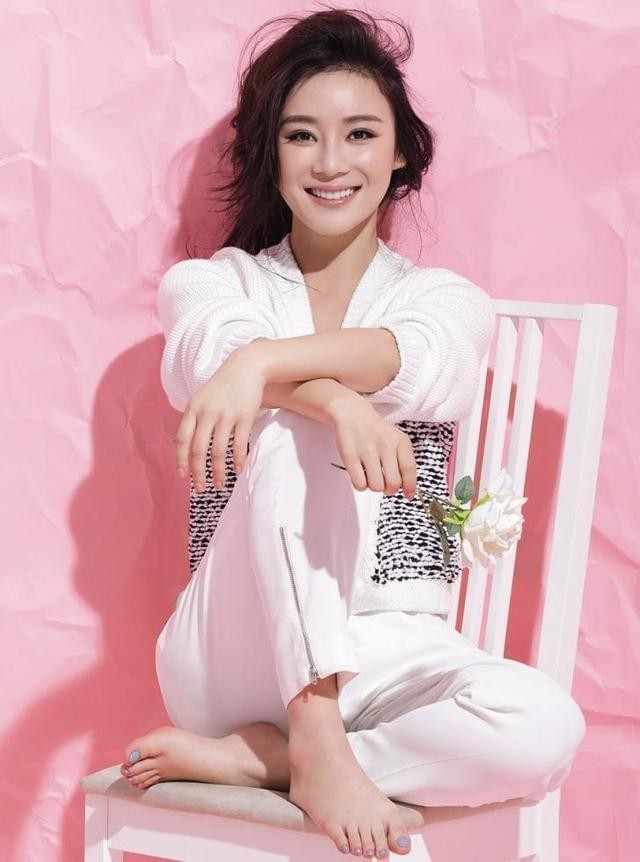 袁姗姗单身被扎心合集,袁姗姗36岁状态