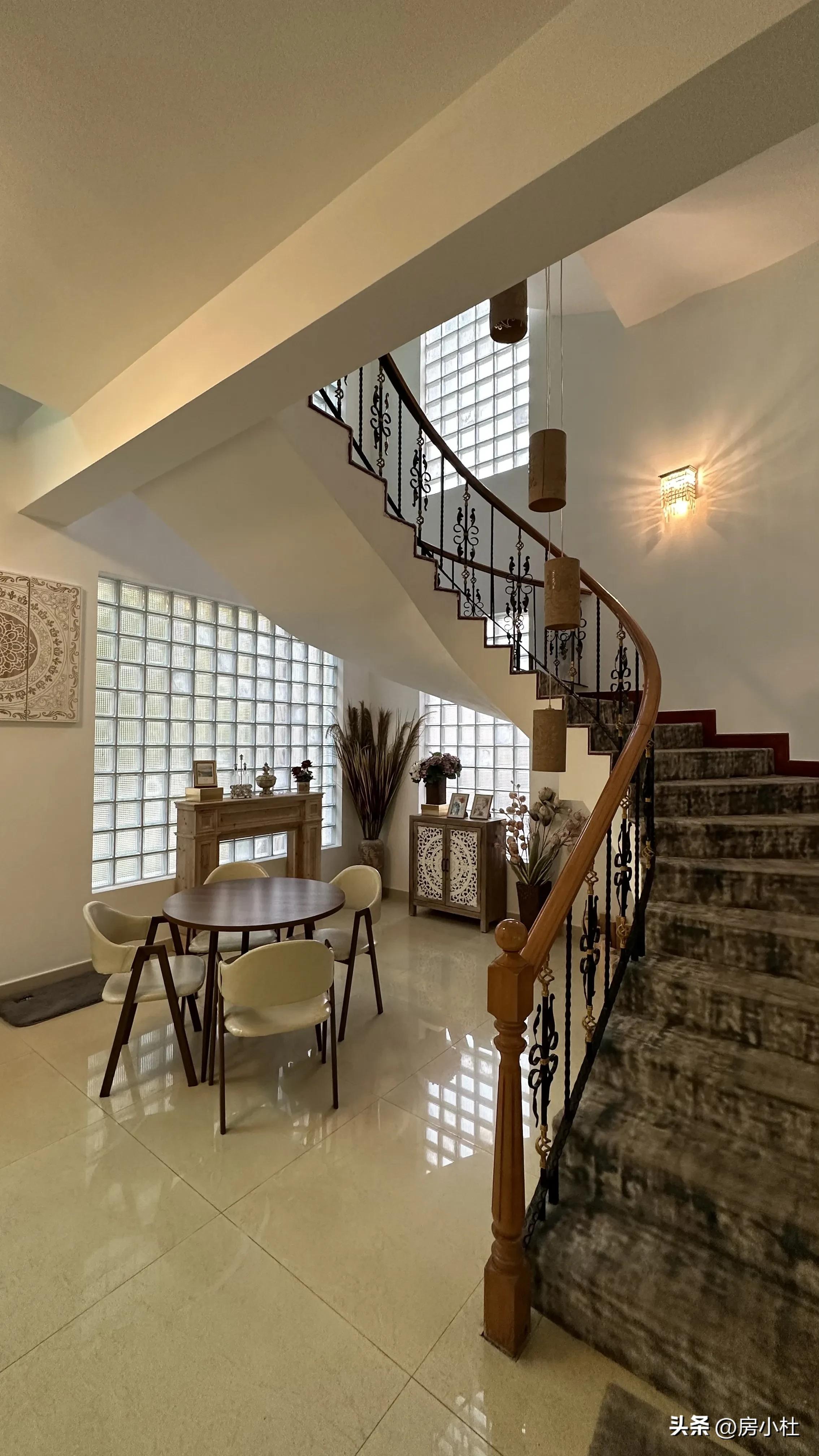 网红都喜欢租别墅吗,多少网红租同一别墅