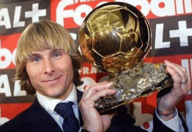 足球历史最佳阵容防守型中场,金球奖历史最佳二阵